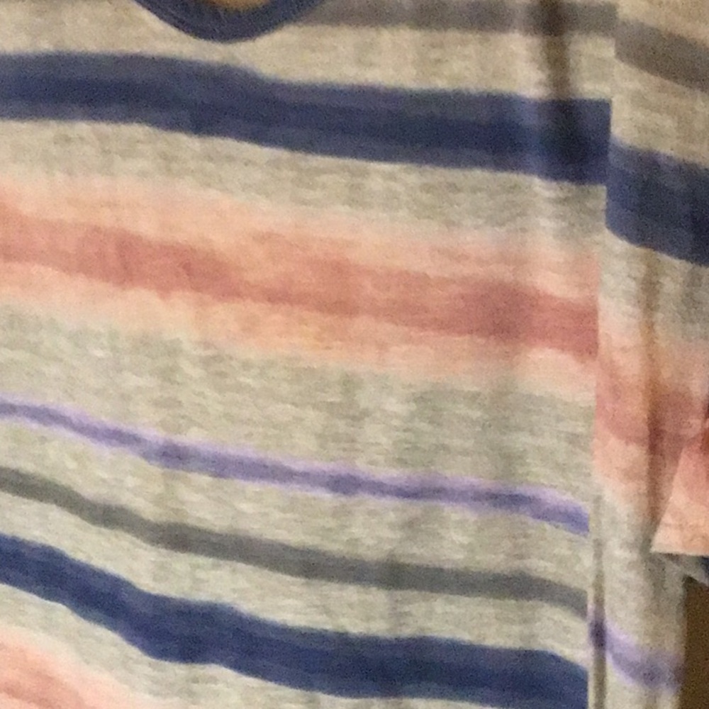 Striped Ruffle Hem Top - Picture 5 of 16